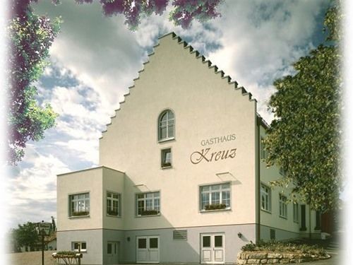 Gasthaus Kreuz Илинген-Биркендорф Экстерьер фото